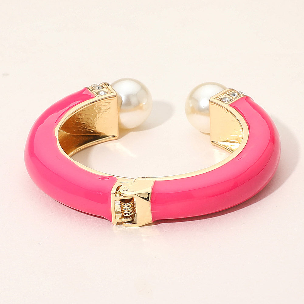 Cuff bracelet
