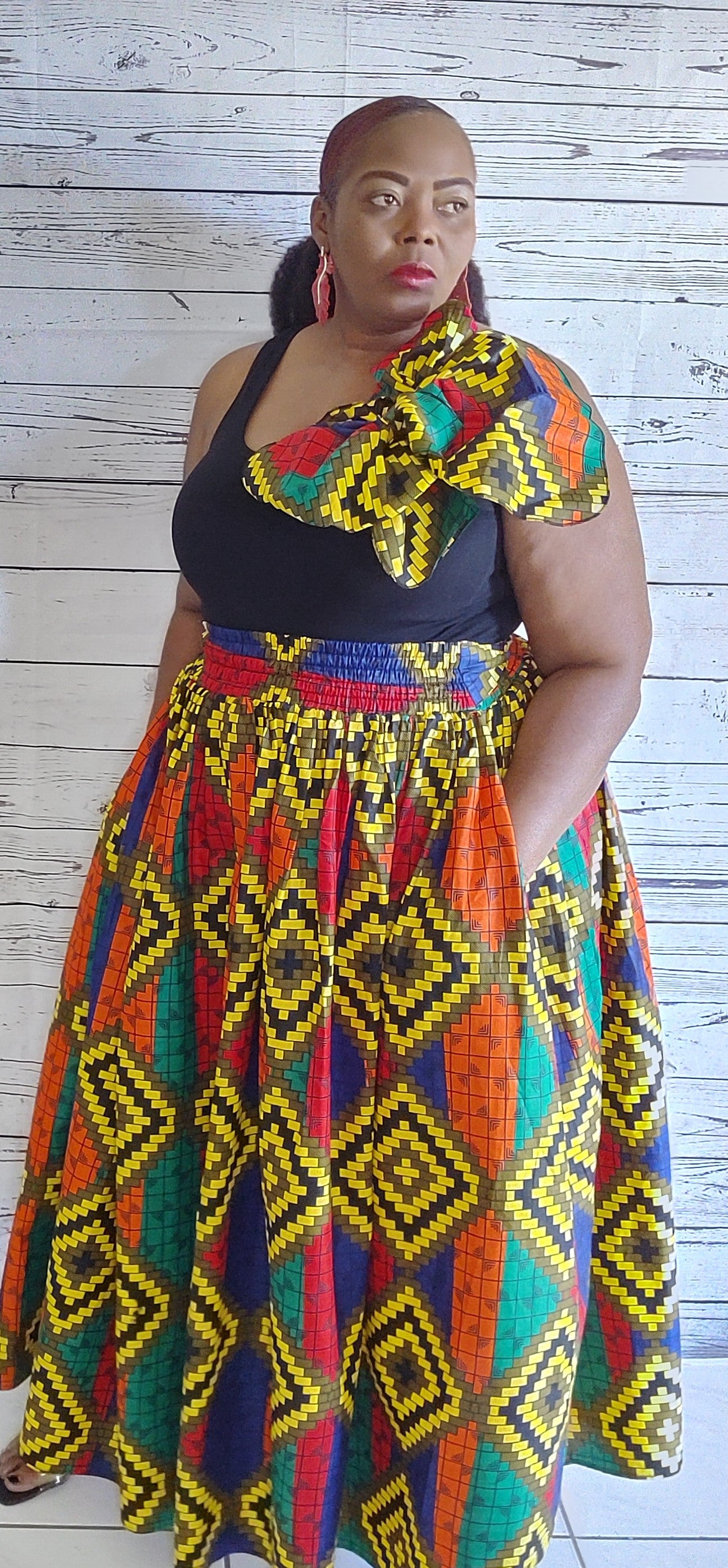 African Color Skirt Elastic Waist \Matching Head-Wrap/ Has side pockets. Onesize