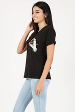 Load image into Gallery viewer, Love short sleeve graphic tee.